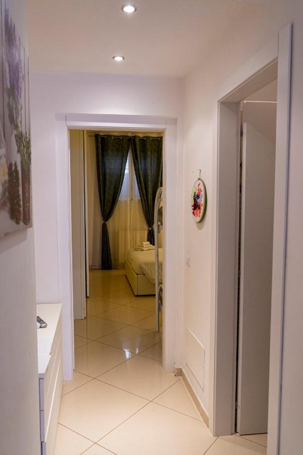 La Casa Di Thomas In Centro Apartment Matera Exterior photo